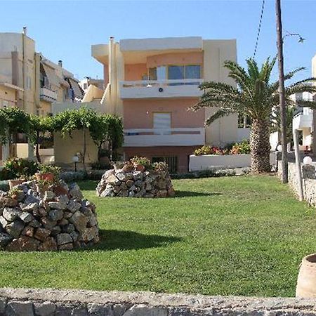 Sfáka Danaos Beach Apartments מראה חיצוני תמונה